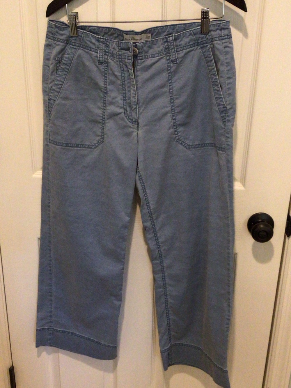 L.L. Bean Light Blue Cropped Casual Pants